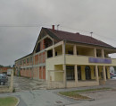 Poslovno stanovanjska stavba - v deležu ½, Ulica Josipa Jurja Strossmayera, 32270 Županja