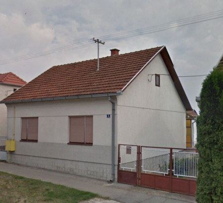 Hiša, Ulica Josipa Račića, 31551 Belišće