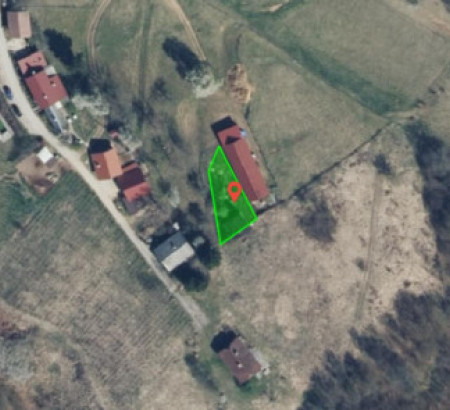 Stavbno zemljišče - v deležu ½, Jablovec, 2286 Podlehnik