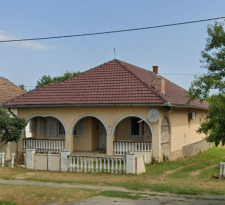 Hiša, Ulica Antuna Radića, Sveti Đurađ, 31540 Donji Miholjac