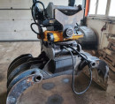Rotator Rototilt s hidravličnimi kleščami