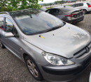 Peugeot 307 Monospace 2.0, letnik 1. reg. 2002