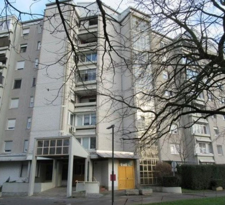 Stanovanje - v deležu 3/5, Rusjanov trg, 1000 Ljubljana