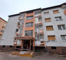 Stanovanjska soba, Levstikova ulica, 2000 Maribor
