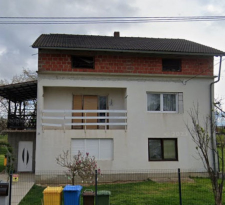 Hiša, Ulica bana Josipa Jelačića, Kurilovec,10410 Velika Gorica