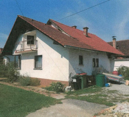 Hiša - v deležu 5/6, Skorba, 2288 Hajdina