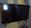 LCD TV Hisense (162 cm)