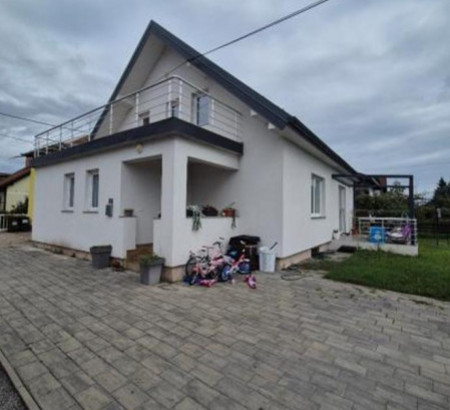 Hiša, Trajanova ulica, 2250 Ptuj