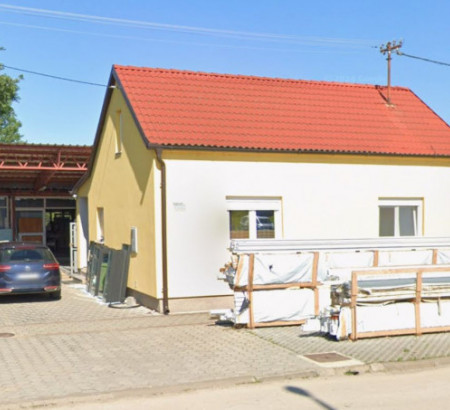 Hiša, Ulica Josipa Jurja Strossmayera, 32270 Županja