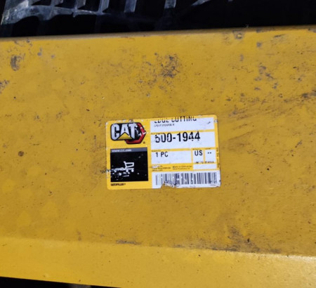 Rezalni rob Caterpillar 500-1944