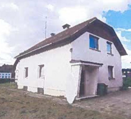 Hiša - v deležu 1393/2400, Temniška ulica, 4202 Naklo