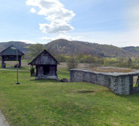 Gospodarska poslopja, Rožno, 8280 Brestanica