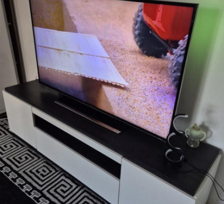 LED TV Samsung (140 cm)
