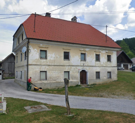 Stanovanjska stavba - v deležu 71/103, Koprivnik, 1330 Kočevje