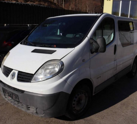 Renault Trafic Furgon 2.0 DCI, letnik 1. reg. 2011