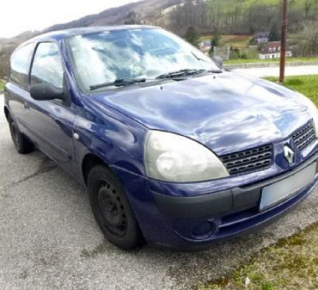 Renault Clio 1.2, letnik 1. reg. 2006