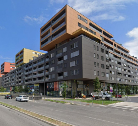 Garažno mesto, Rakuševa ulica, 1000 Ljubljana