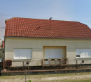 Hiša, Ulica Braće Radića, Ladimirevci, 31550 Valpovo
