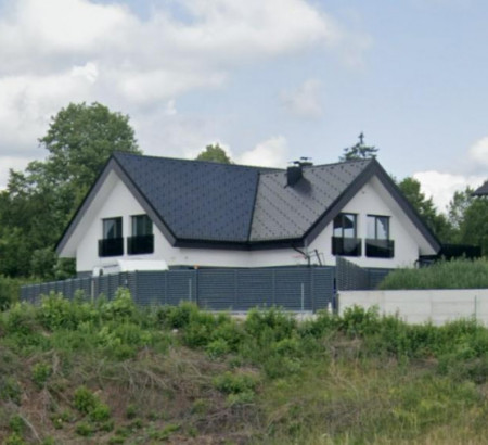 Hiša, Gozdna pot, 1370 Logatec