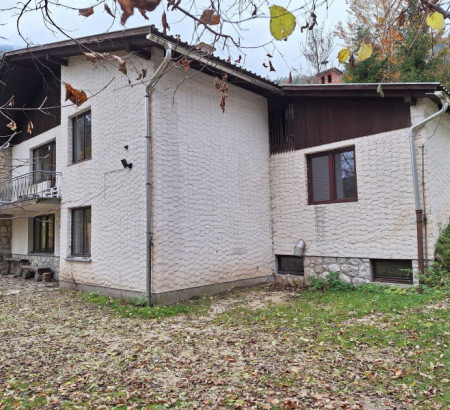 Stanovanjska stavba, Radovna, 4247 Zgornje Gorje