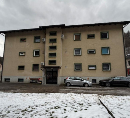 Stanovanje, Racovnik, 4228 Železniki