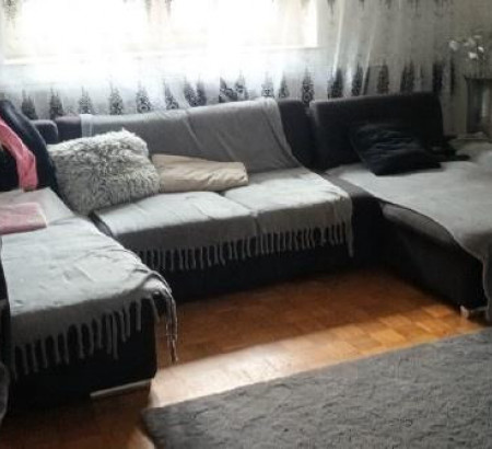 Sedežna garnitura