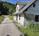 Hiša - v deležu ⅓, Dobovec, 1423 Dobovec