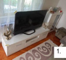 Dnevnosobni regal z vitrino